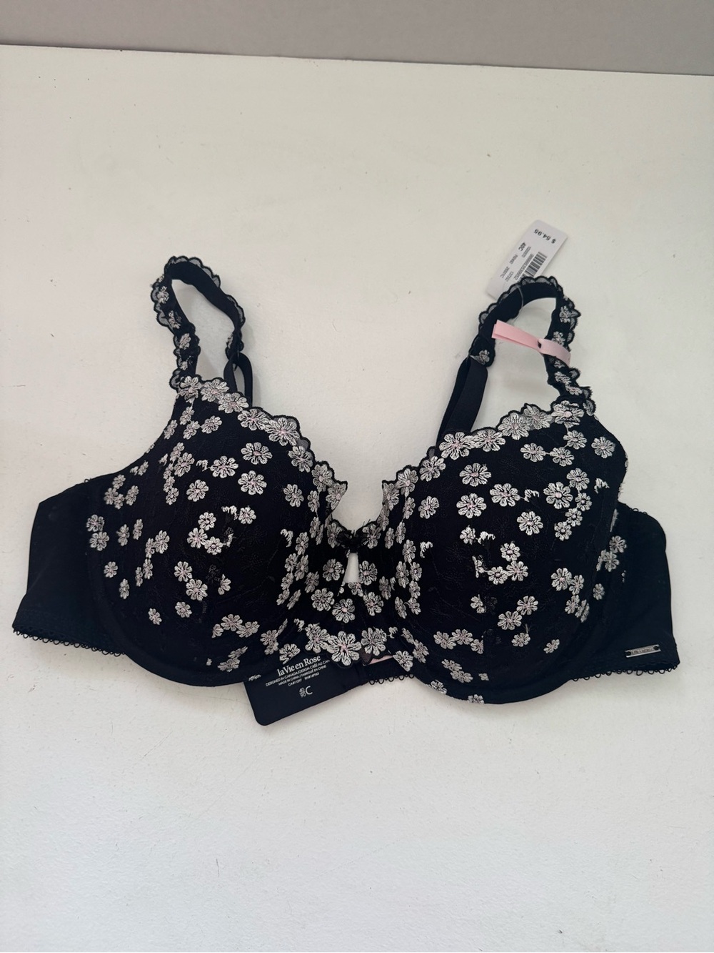 La Vie En Rose black underwire bra all-over white floral daisy lace 40C